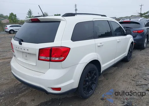 2015 Dodge Journey Sxt z USA, uszkodzony, nr VIN 3C4PDCBB8FT745707